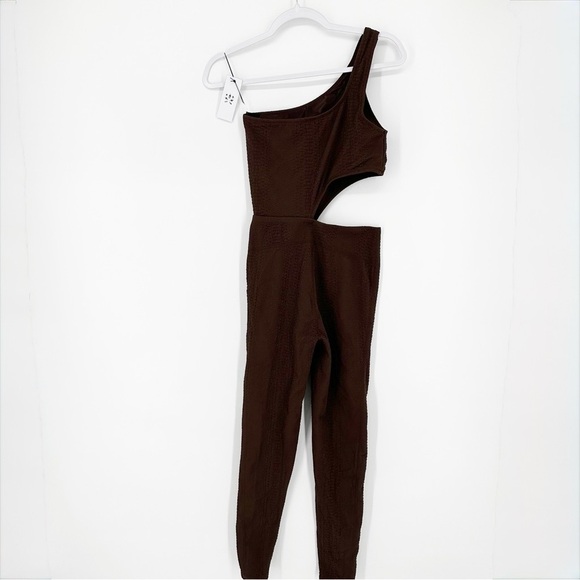 NWT GIGI C Rory Jumpsuit Chocolate - Picture 6 of 10